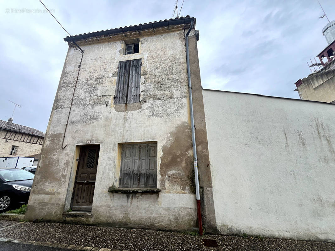 Maison à CASTELMORON-SUR-LOT