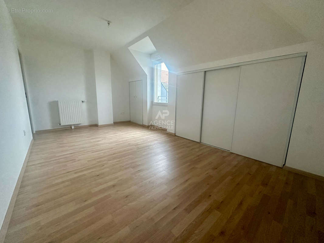 Appartement à POISSY