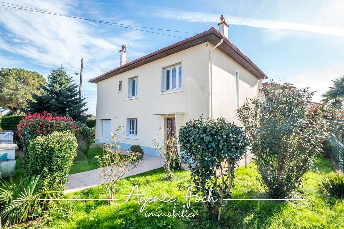 Maison à TARBES