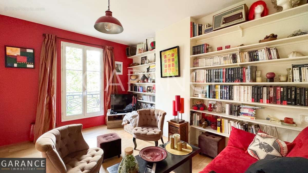 Appartement à PARIS-12E