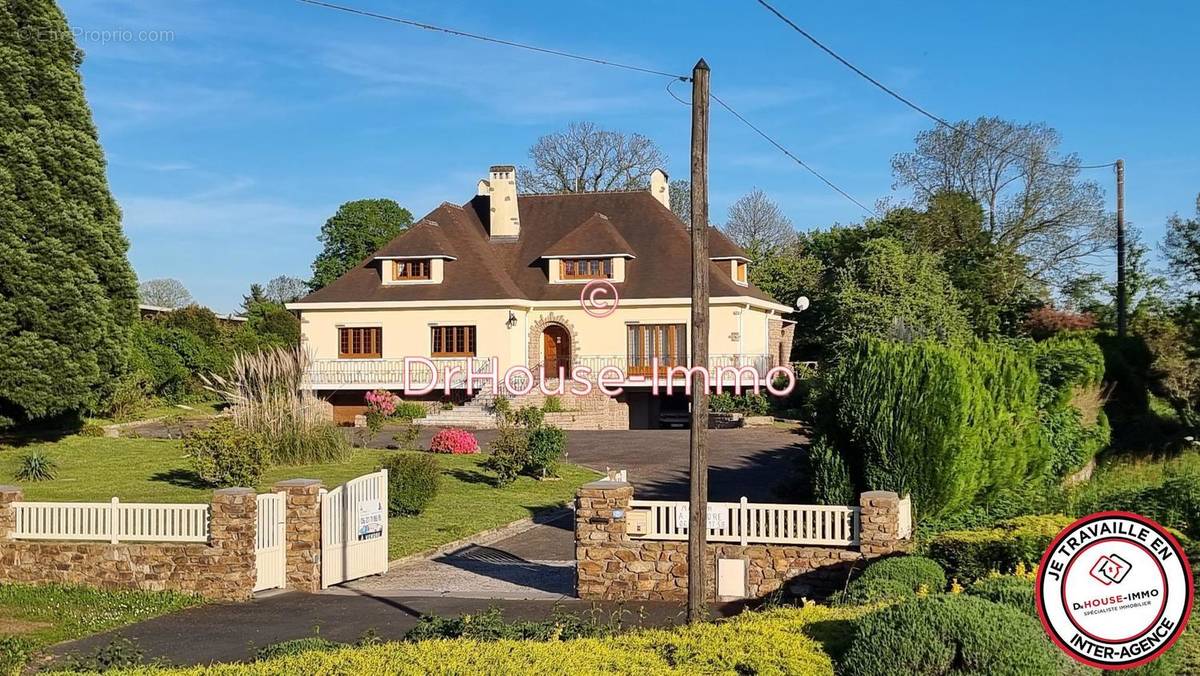 Maison à AIGURANDE