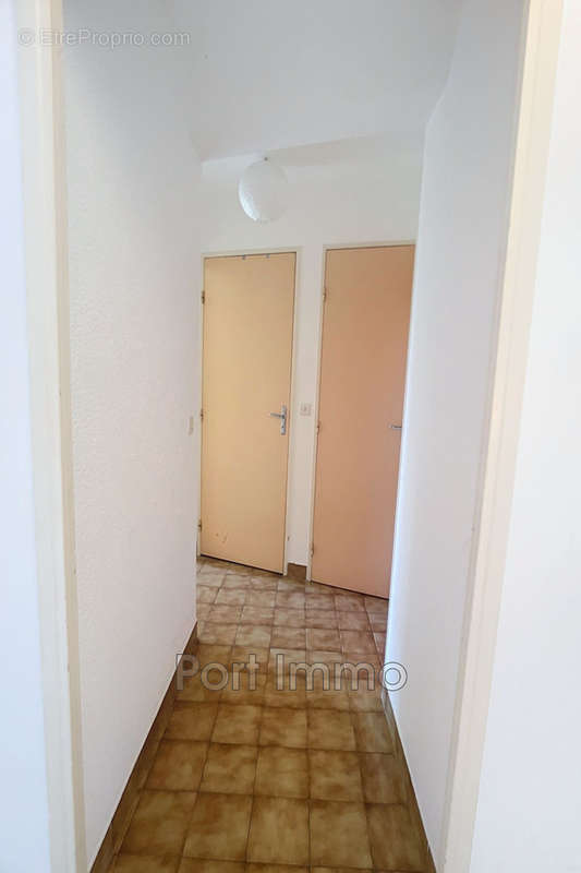 Appartement à VILLENEUVE-LOUBET