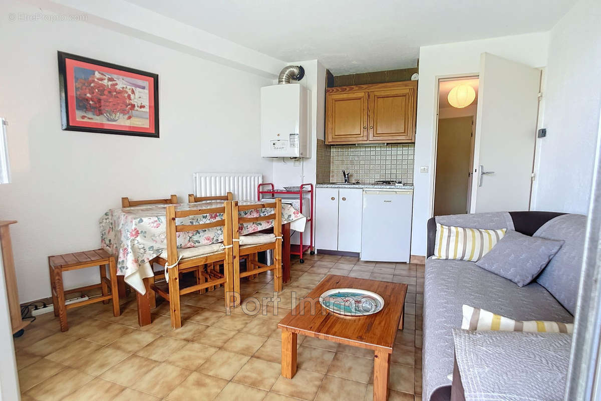 Appartement à VILLENEUVE-LOUBET