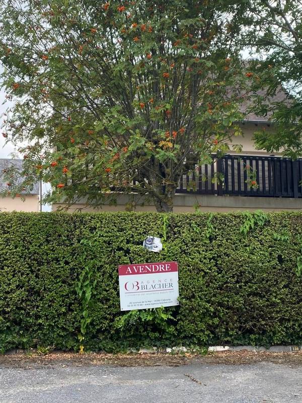 Parking à CABOURG