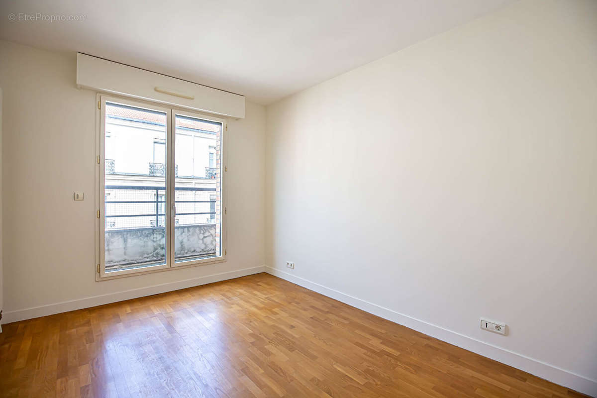 Appartement à PARIS-12E