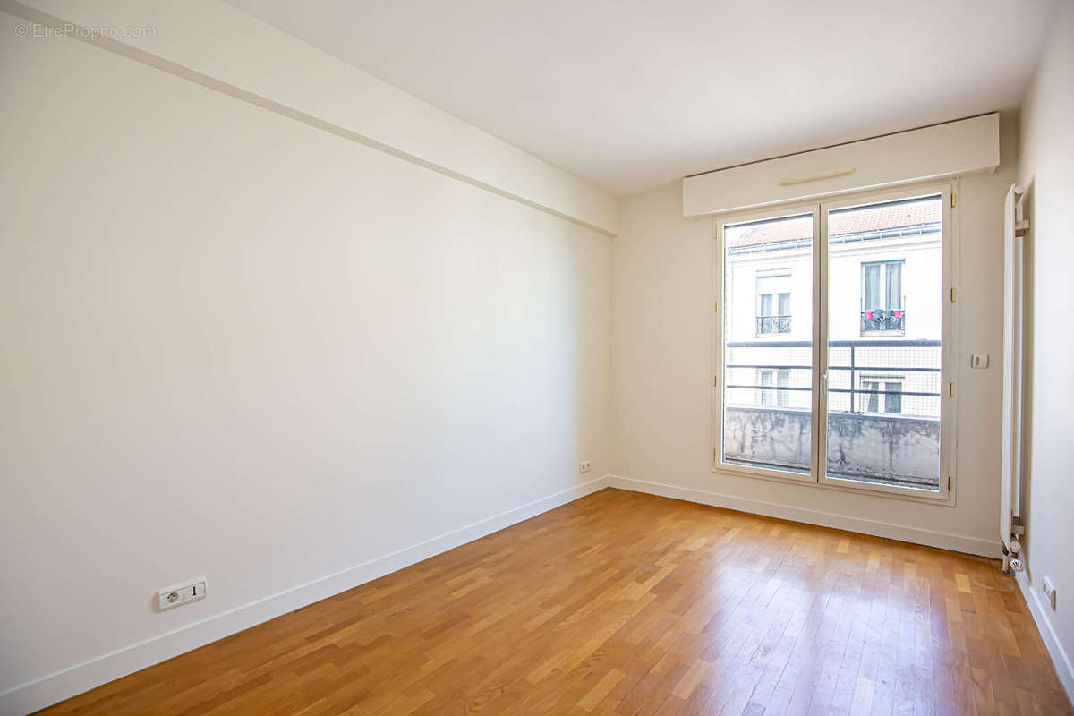 Appartement à PARIS-12E