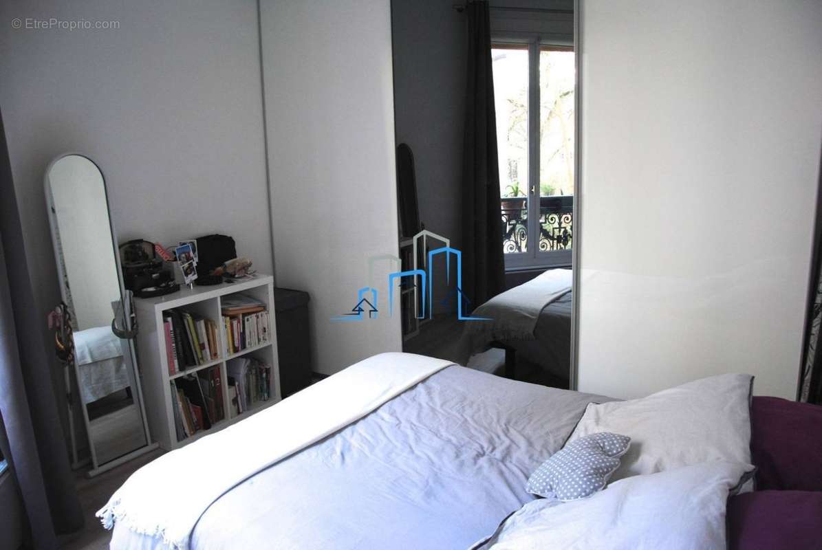 Appartement à PARIS-11E