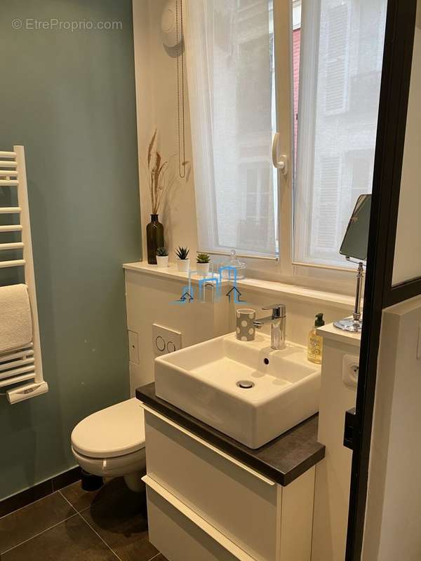 Appartement à PARIS-11E