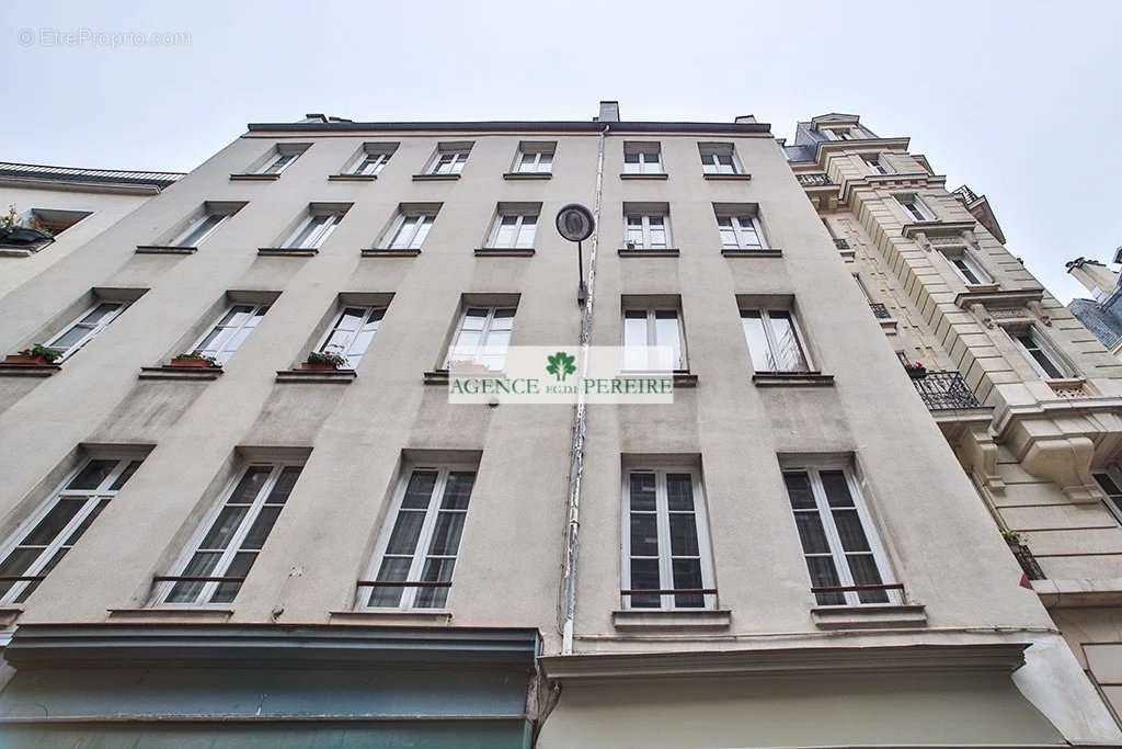 Appartement à PARIS-5E