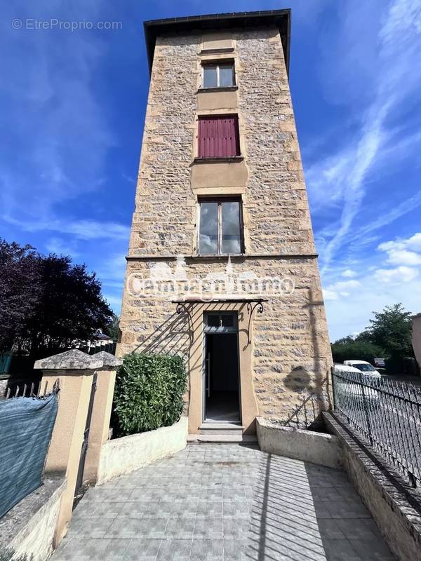 Appartement à PONTCHARRA-SUR-TURDINE