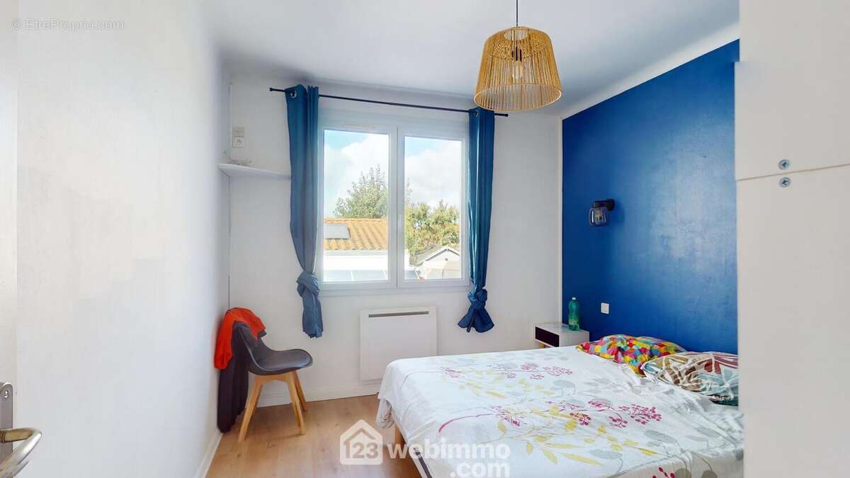 Chambre 1 - Appartement à JARD-SUR-MER