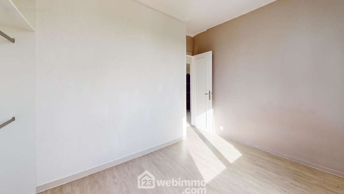 Chambre 2 - Appartement à JARD-SUR-MER