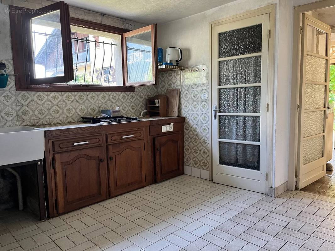 Appartement à DRUMETTAZ-CLARAFOND