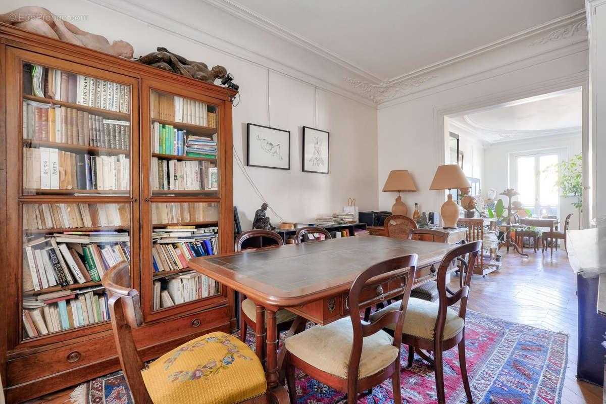 Appartement à PARIS-5E