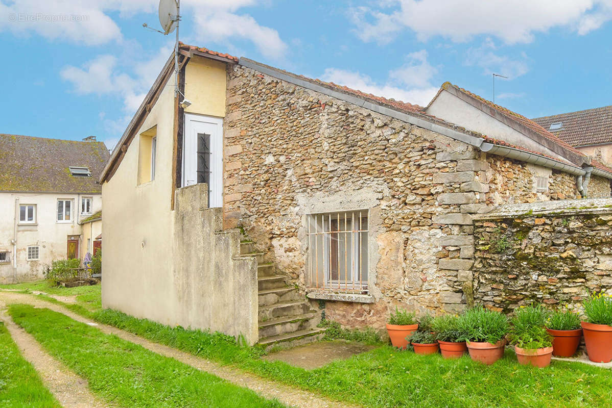 Appartement à BLANDY