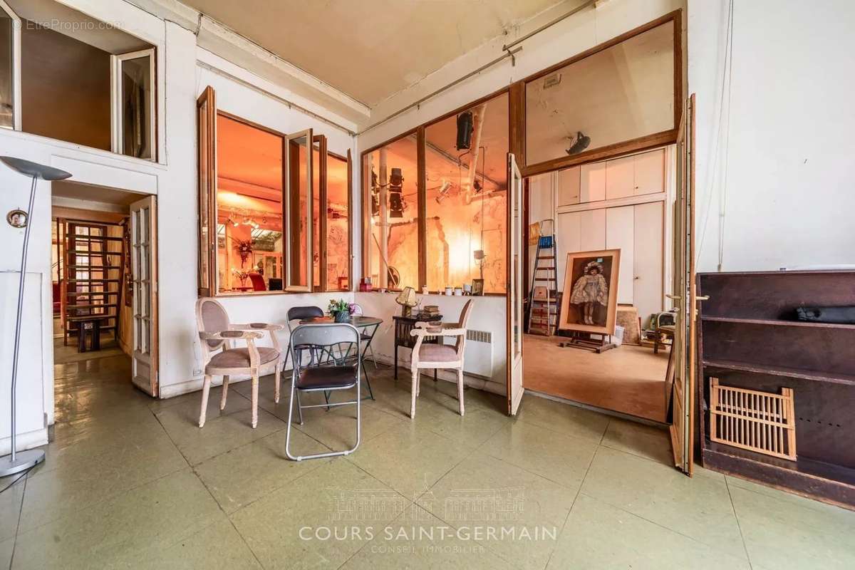 Appartement à PARIS-10E