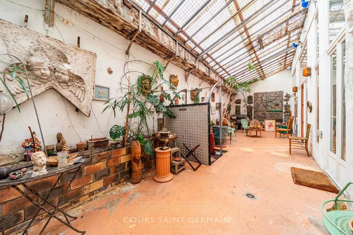 Appartement à PARIS-10E