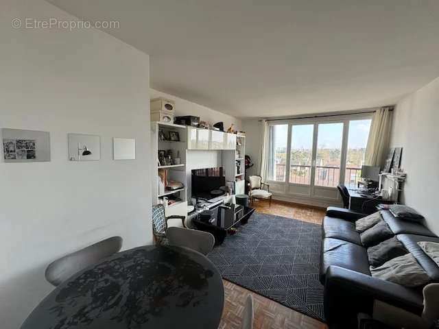 Appartement à RUEIL-MALMAISON