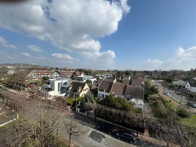 Appartement à RUEIL-MALMAISON