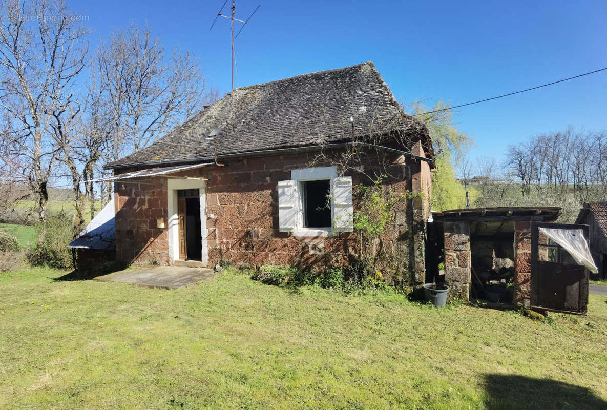 Maison - Maison à LA CASSAGNE