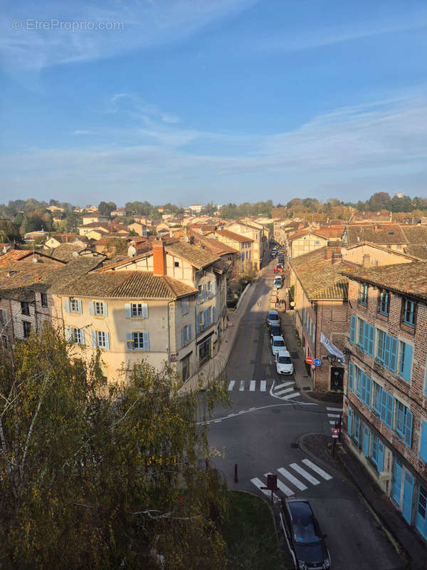 Appartement à CHATILLON-SUR-CHALARONNE