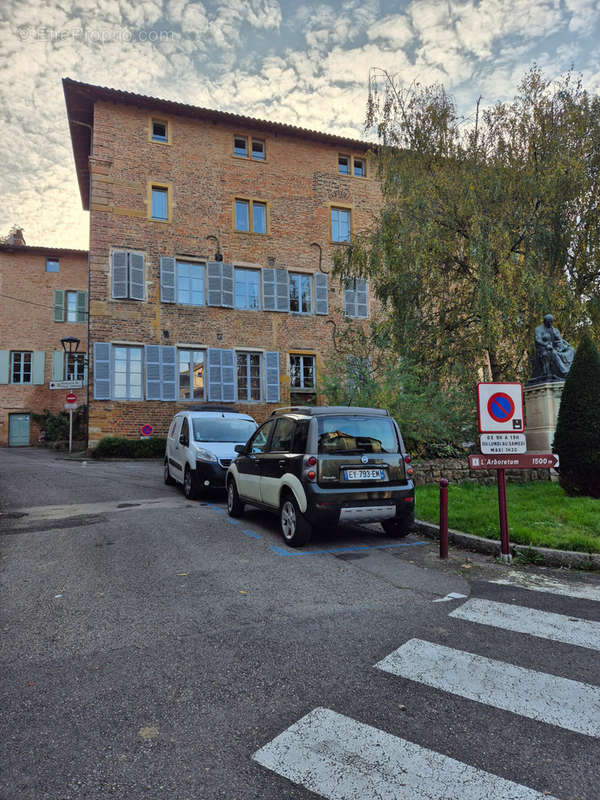 Appartement à CHATILLON-SUR-CHALARONNE