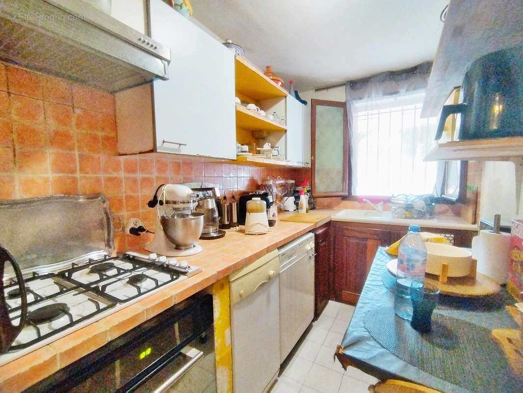   - Appartement à LE CANNET