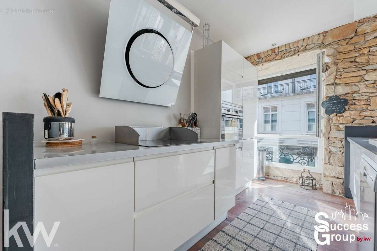 Appartement à LYON-6E