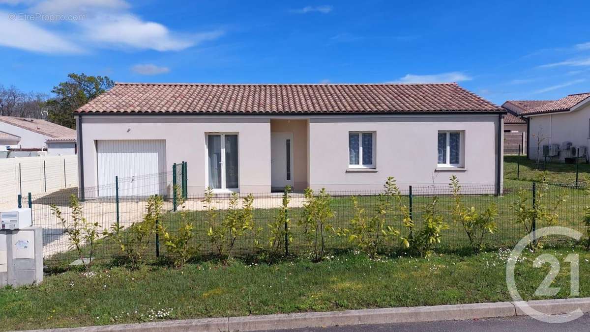 Maison à SAINT-ANDRE-DE-CUBZAC