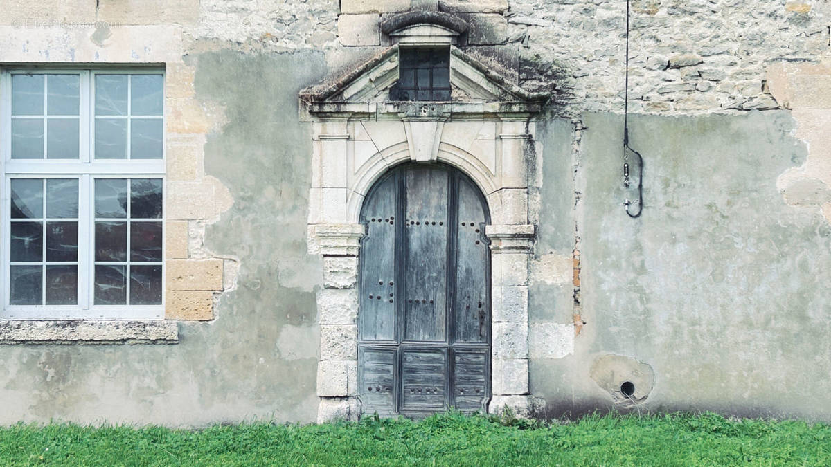 Maison à BLAYE