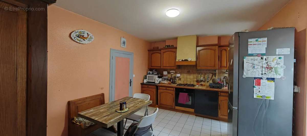 Appartement à CERILLY