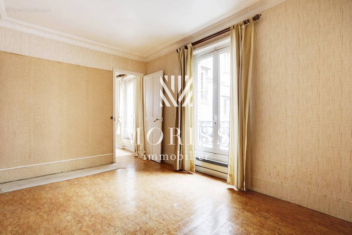 Appartement à PARIS-20E