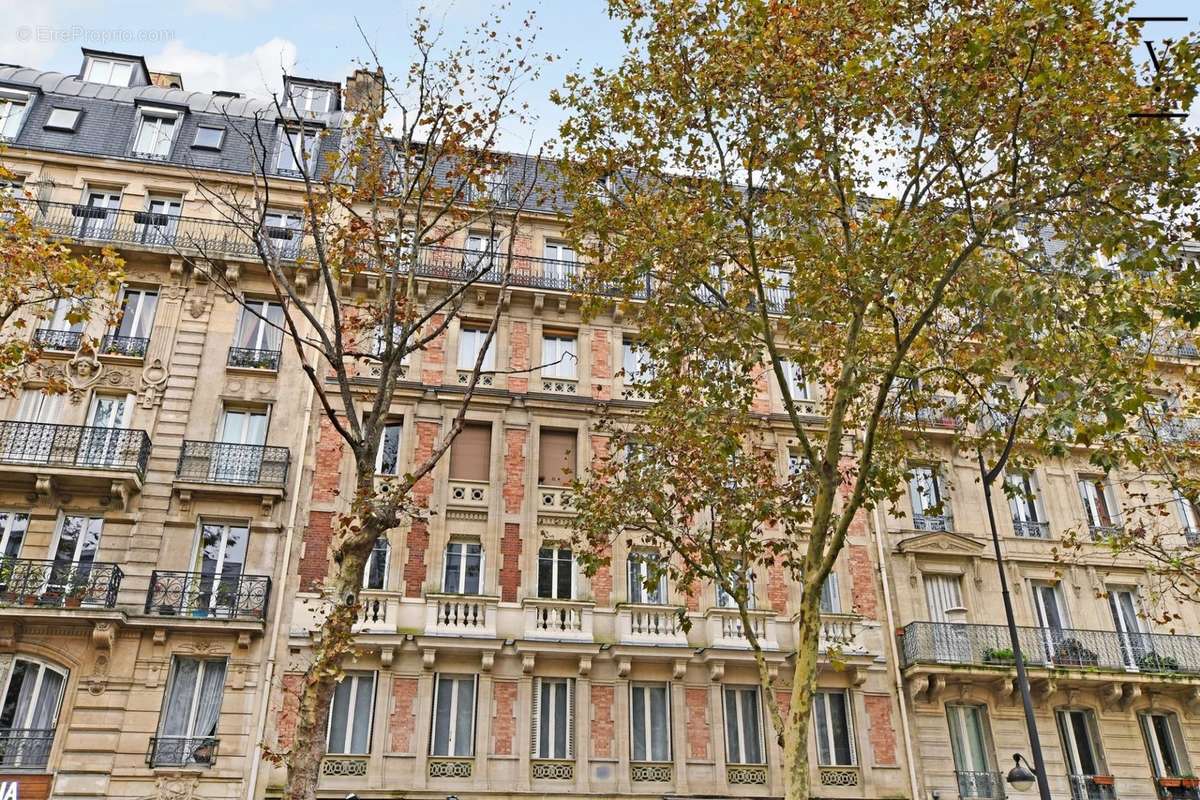 Appartement à PARIS-6E