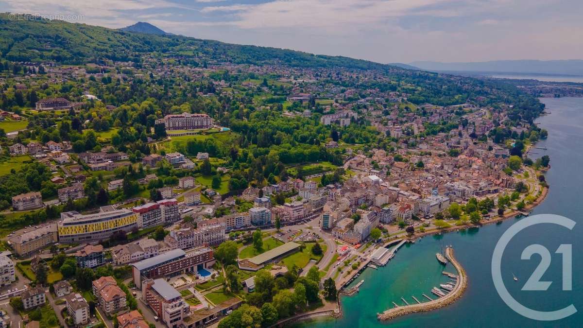 Appartement à EVIAN-LES-BAINS