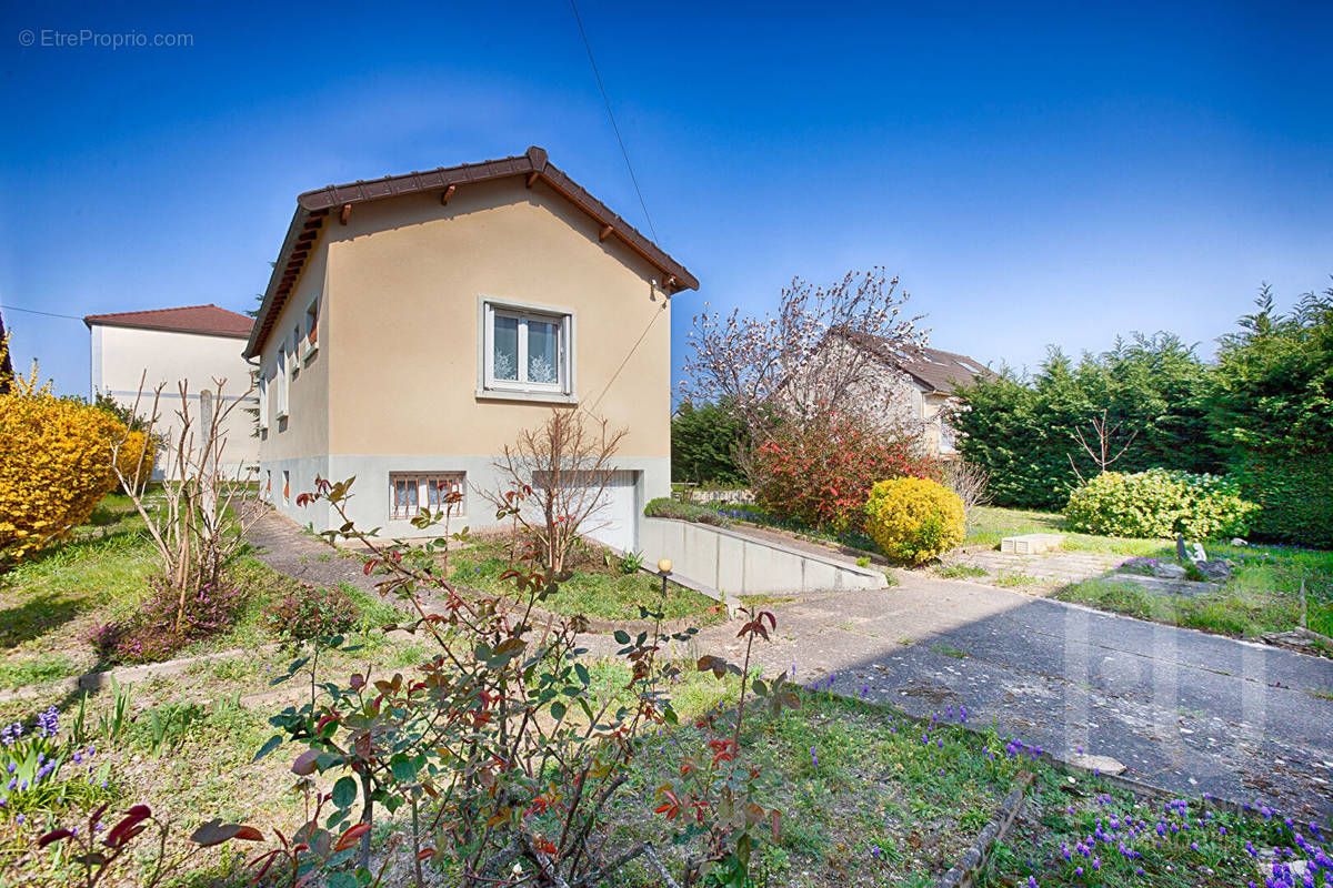 Maison à BEZONS