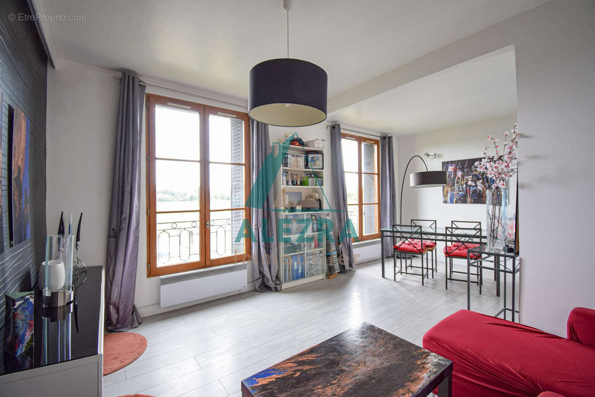 Appartement à CARRIERES-SUR-SEINE