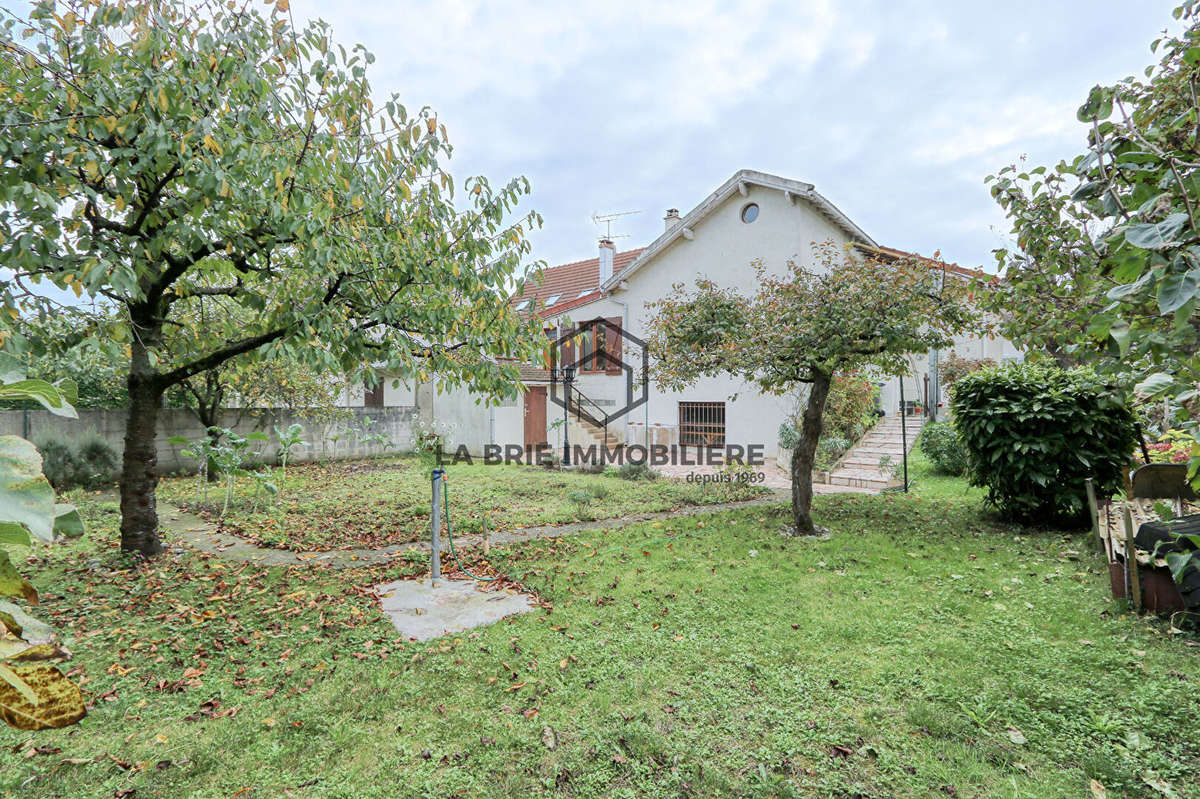 Maison à VILLIERS-SUR-MARNE