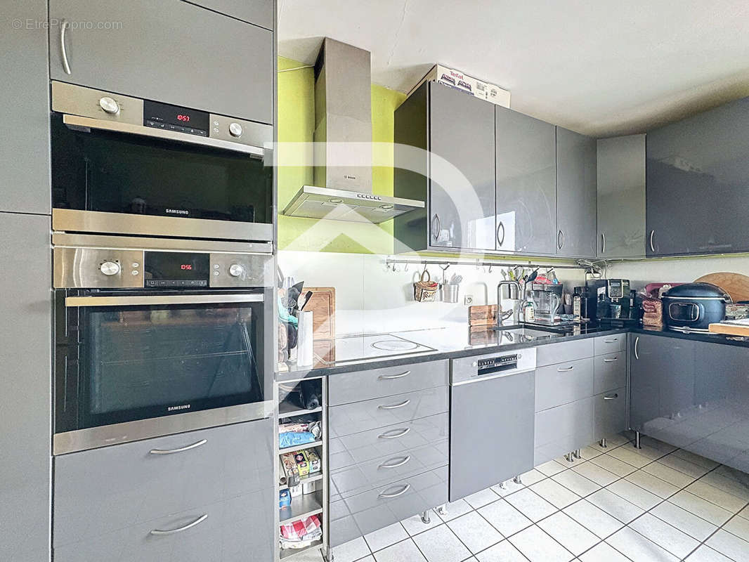 Appartement à RUEIL-MALMAISON