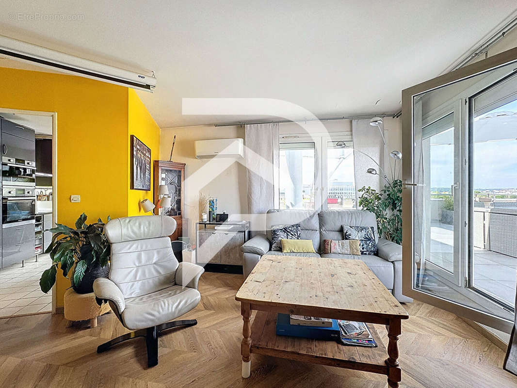 Appartement à RUEIL-MALMAISON