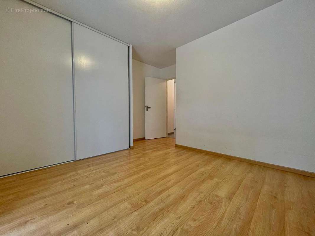   - Appartement à TOULOUSE