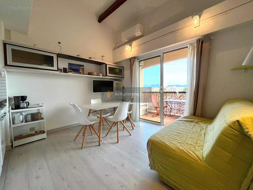 Appartement à FREJUS