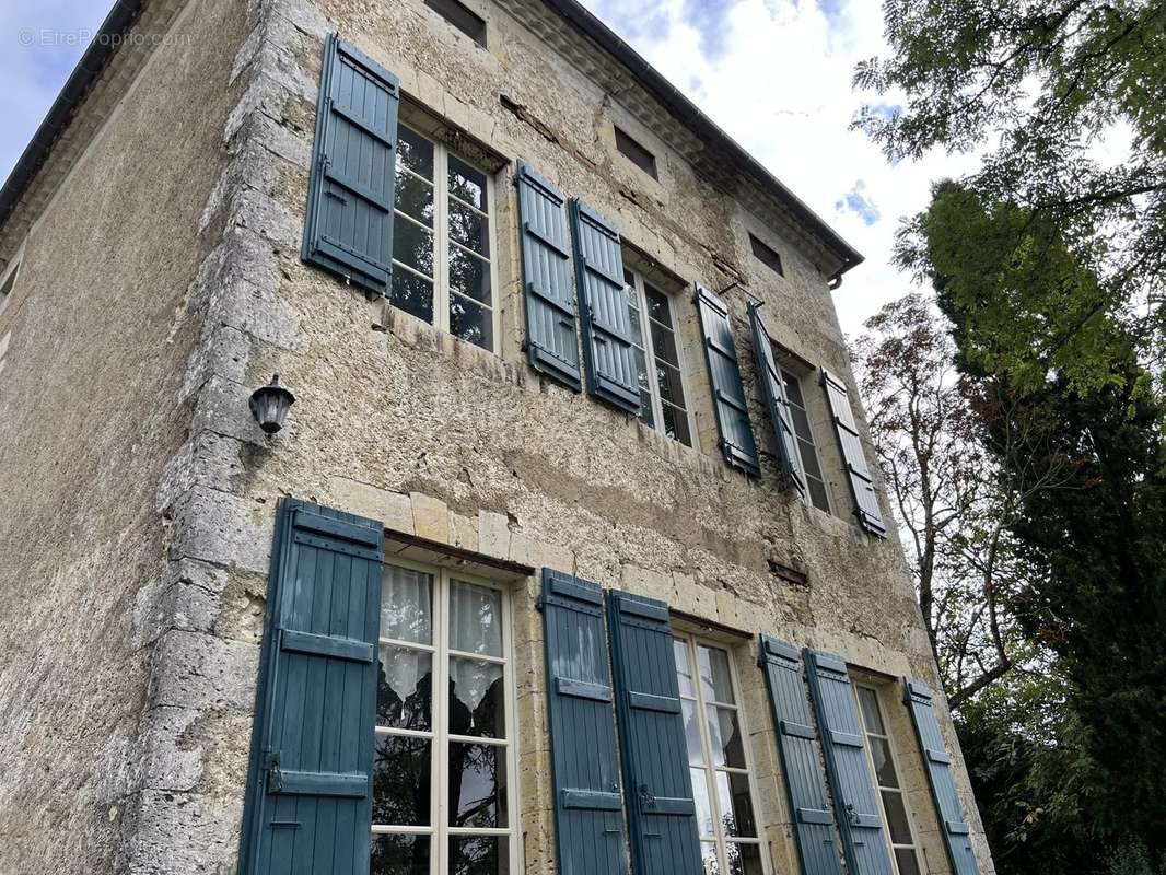 Maison à LECTOURE