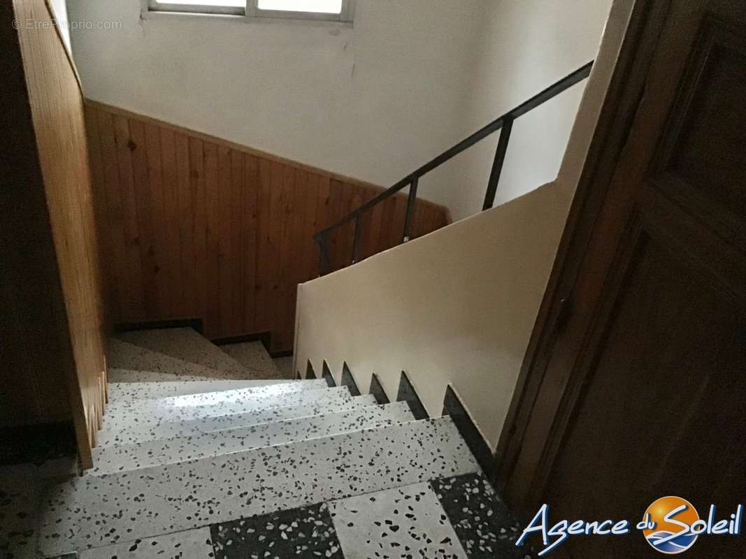 Appartement à PEZILLA-LA-RIVIERE