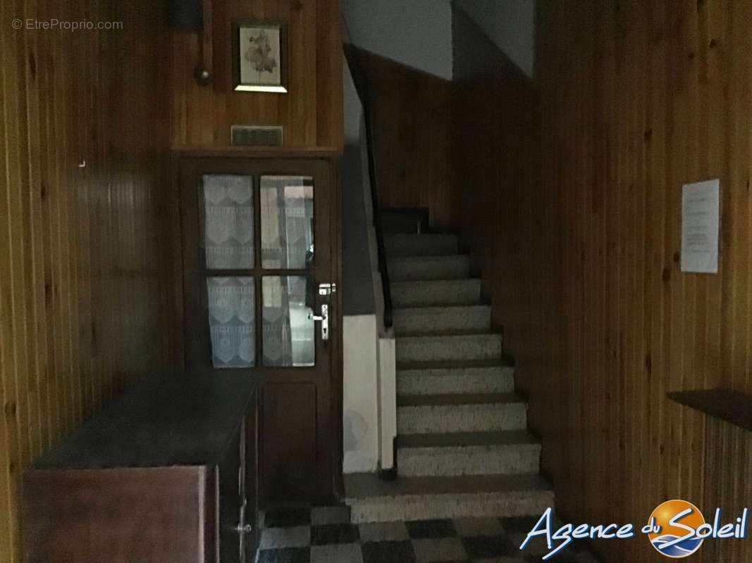 Appartement à PEZILLA-LA-RIVIERE