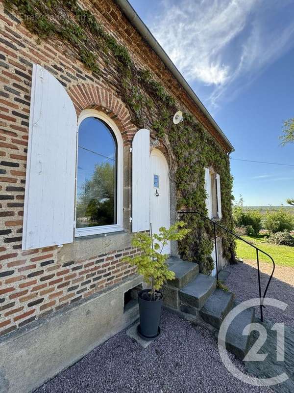 Maison à TOULON-SUR-ALLIER