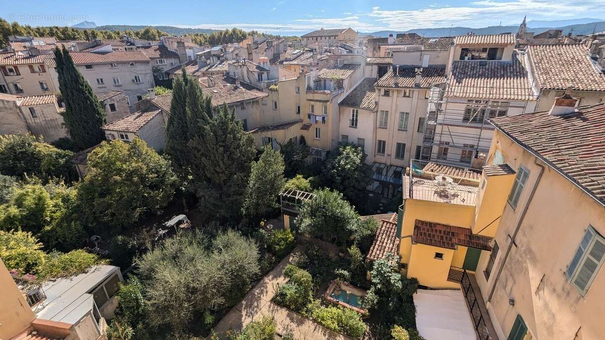 Appartement à AIX-EN-PROVENCE