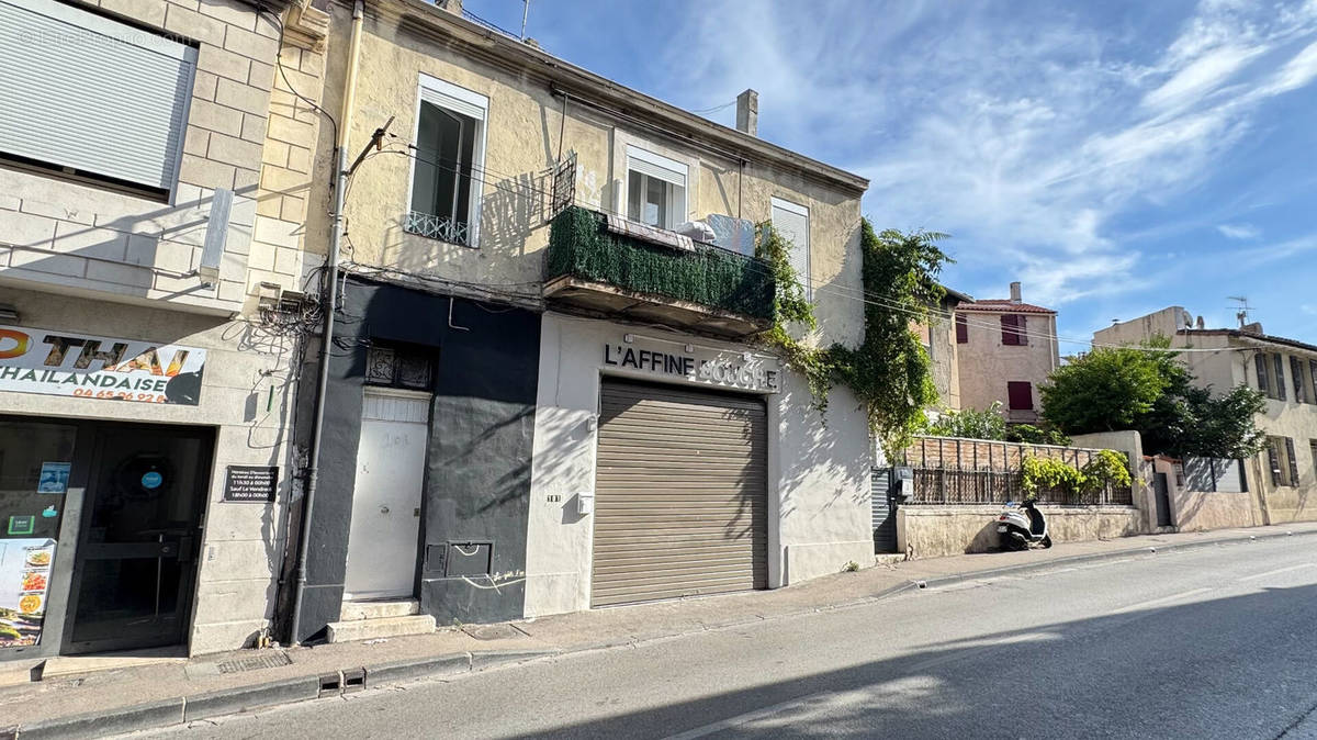 Appartement à MARSEILLE-9E