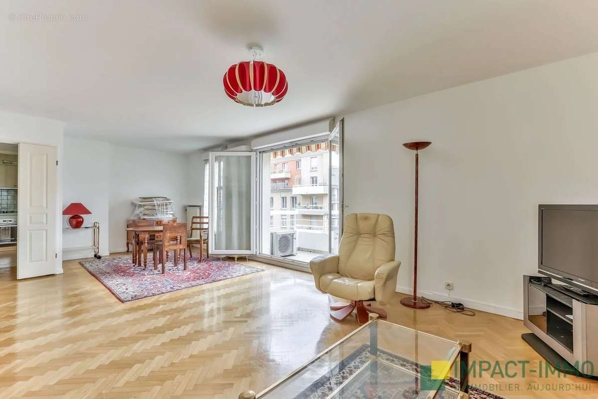 Appartement à ASNIERES-SUR-SEINE