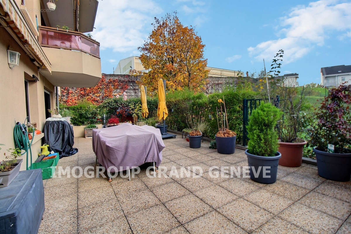 Appartement à VILLE-LA-GRAND