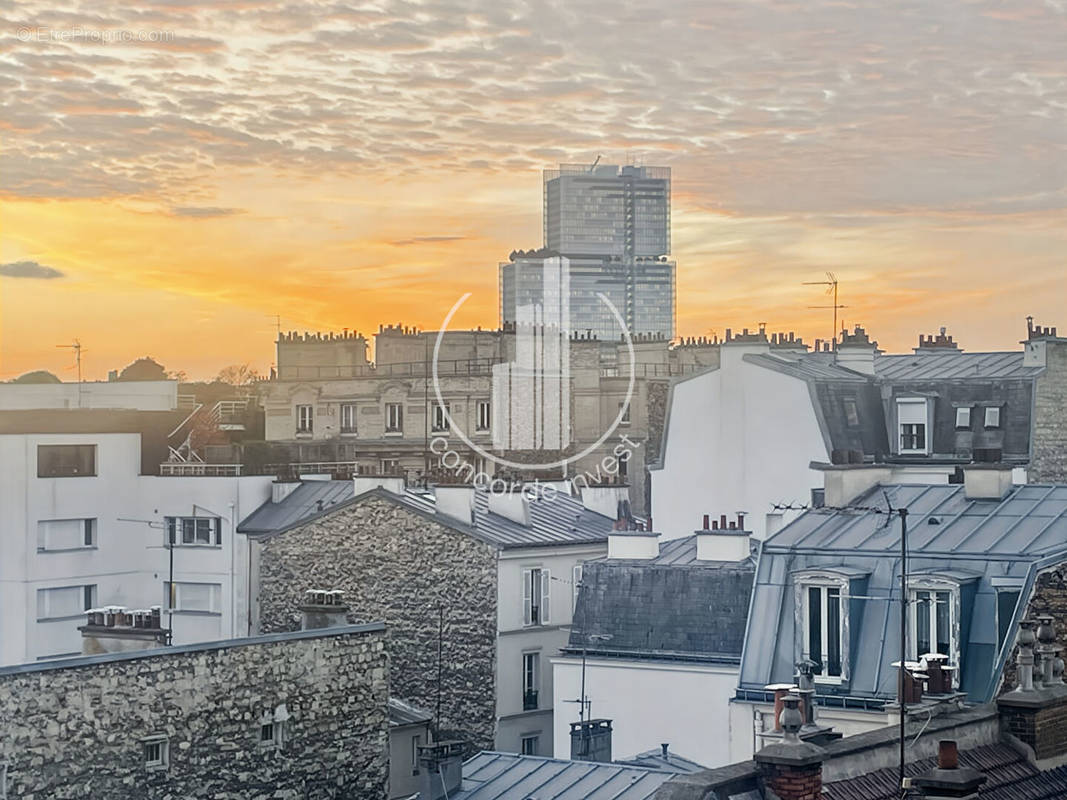 Appartement à PARIS-17E